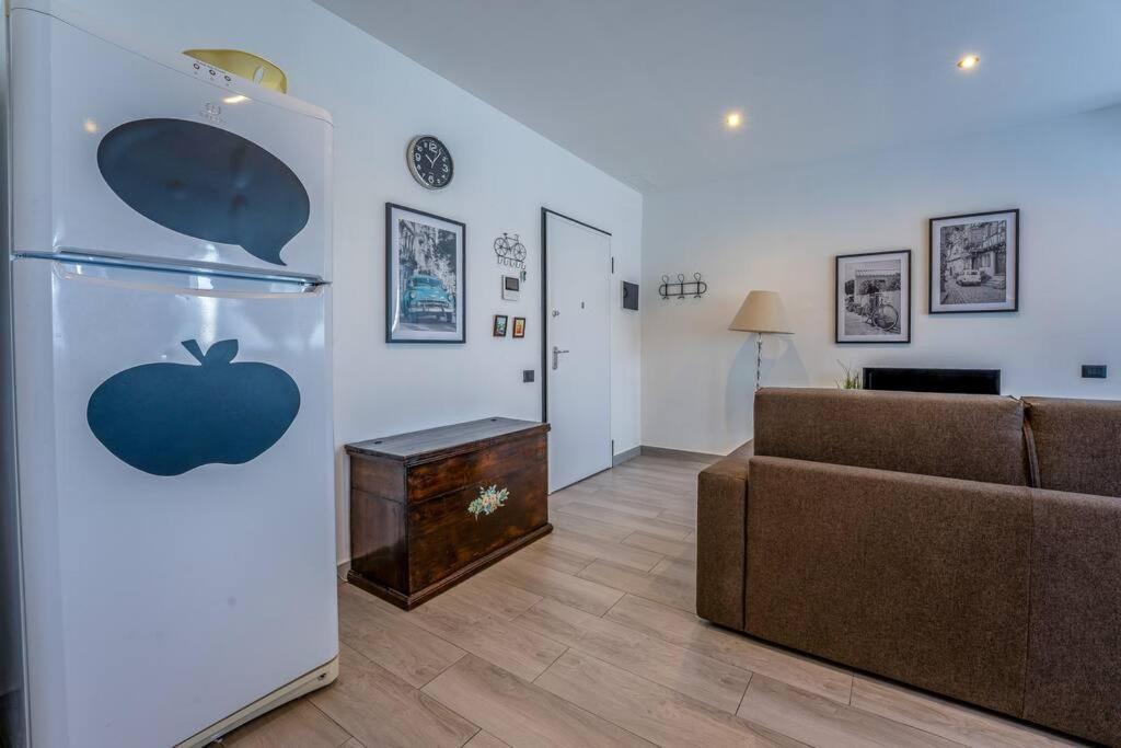 Appartamento Borgo Antico Paruzzaro エクステリア 写真