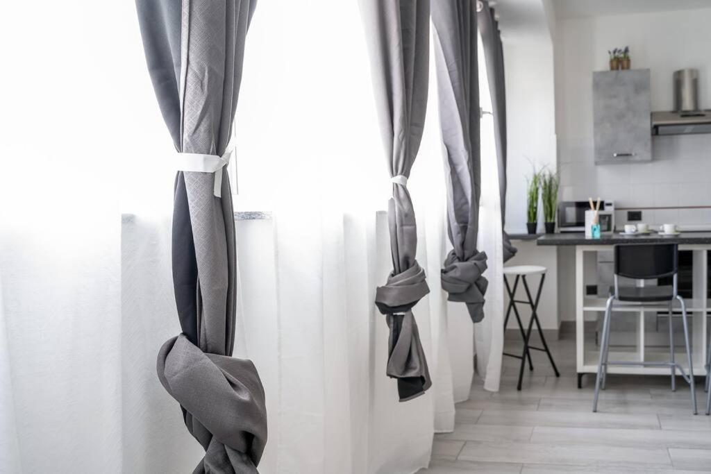 Appartamento Borgo Antico Paruzzaro エクステリア 写真